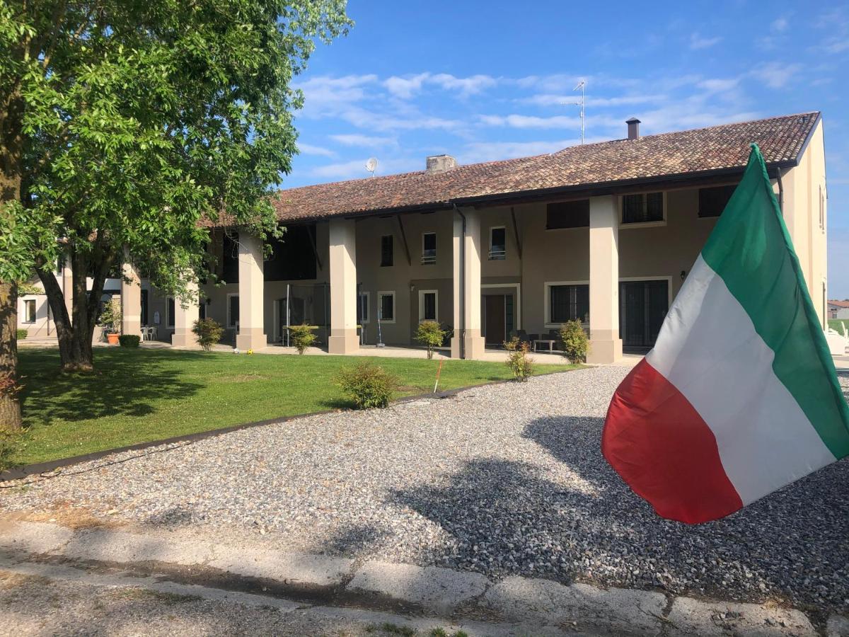 B&B Cascina Sagrestia Asola Екстериор снимка